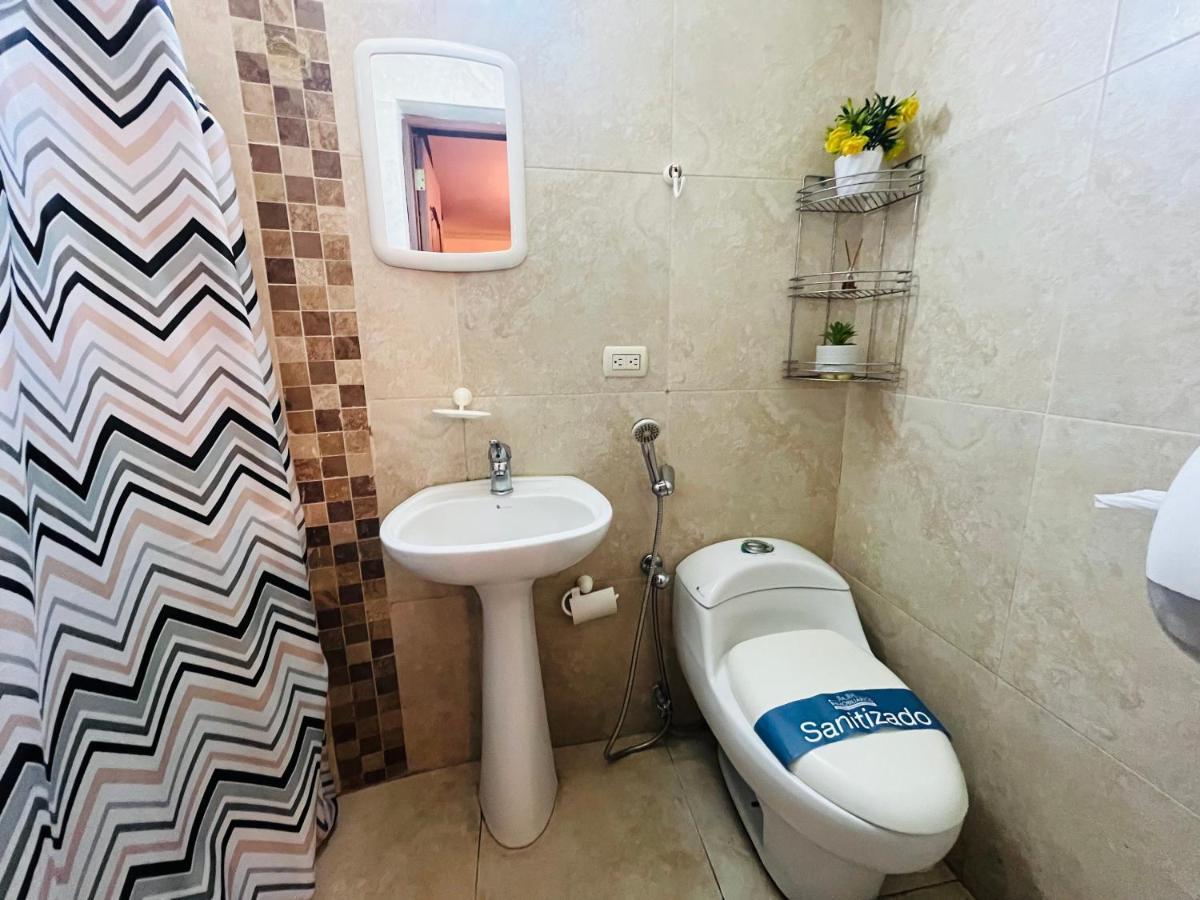 Mega Suite Junto Al San Marino Shopping Guayaquil Eksteriør bilde